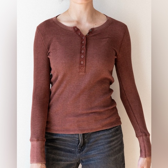 Aerie Long Sleeve Ribbed Henley - Maroon - Picture 1 of 8